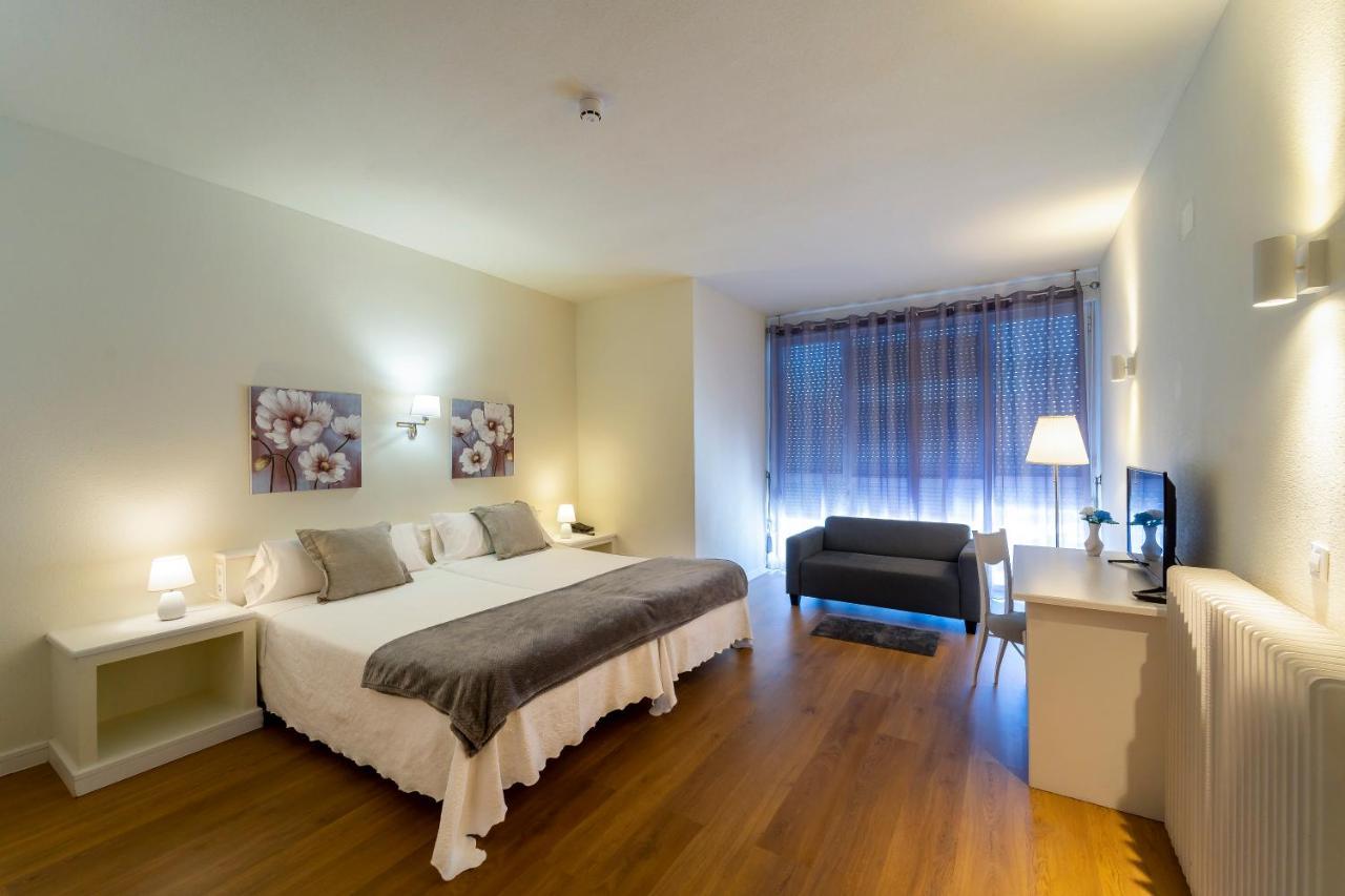 מדינה דל קמפו Hotel La Mota By Punta25 Hotels Group מראה חיצוני תמונה